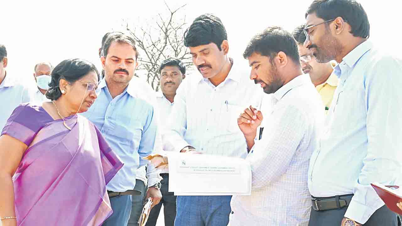 వారం రోజుల్లో సీఎం టూర్‌