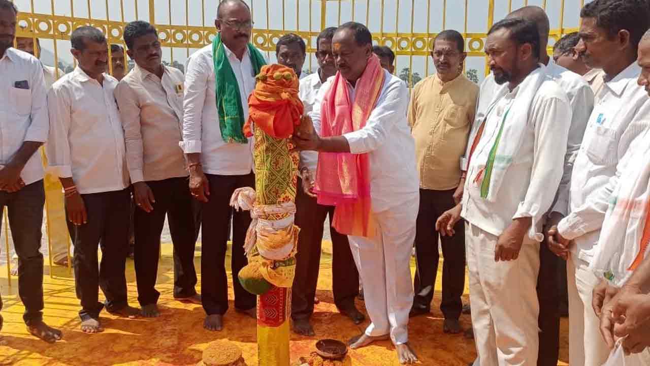 శాయంపేటకు త్వరలో అంబులెన్స్‌ : ఎమ్మెల్యే గండ్ర