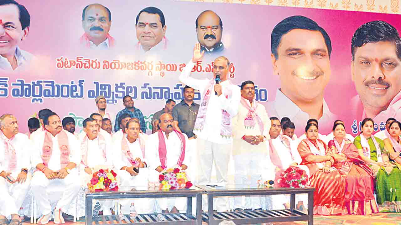 కాంగ్రెస్‌వి 420 హామీలు..