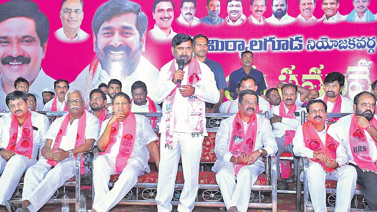 నీళ్లకోసం ఉరికిస్తం