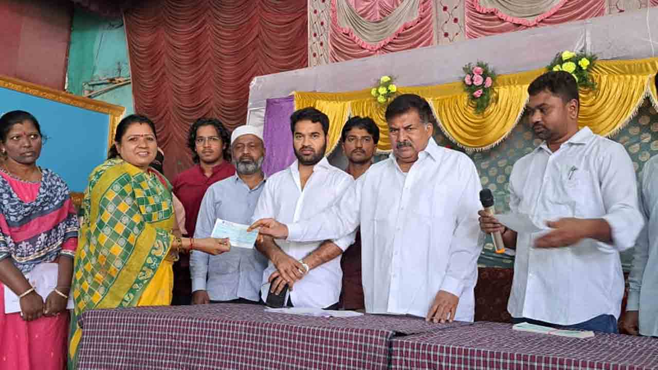 MLA Mutha Gopal | ప్రభుత్వ పథకాలను పేదలు సద్వినియోగం చేసుకోవాలి : ఎమ్మెల్యే ముఠా గోపాల్