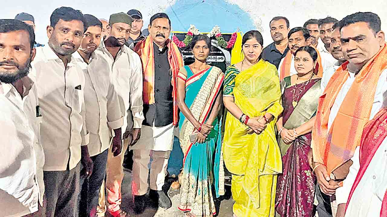 గ్రామాల అభివృద్ధికి ప్రత్యేక కృషి