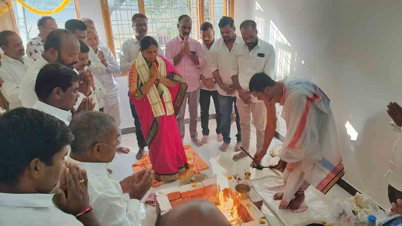 MLA Sunitha lakshmareddy | ప్రజలకు అందుబాటులో ఉండి సేవలు అందిస్తా : ఎమ్మెల్యే సునితాలక్ష్మారెడ్డి