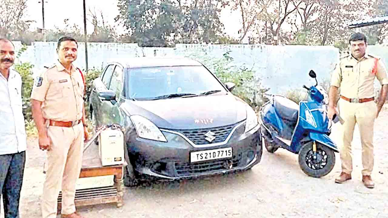 అంతర్‌ జిల్లా దొంగల పట్టివేత