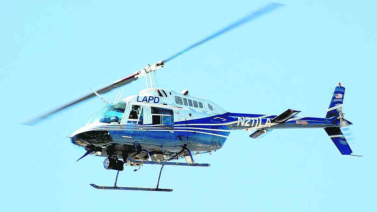 మేడారంలో హెలికాప్టర్‌ సేవలు