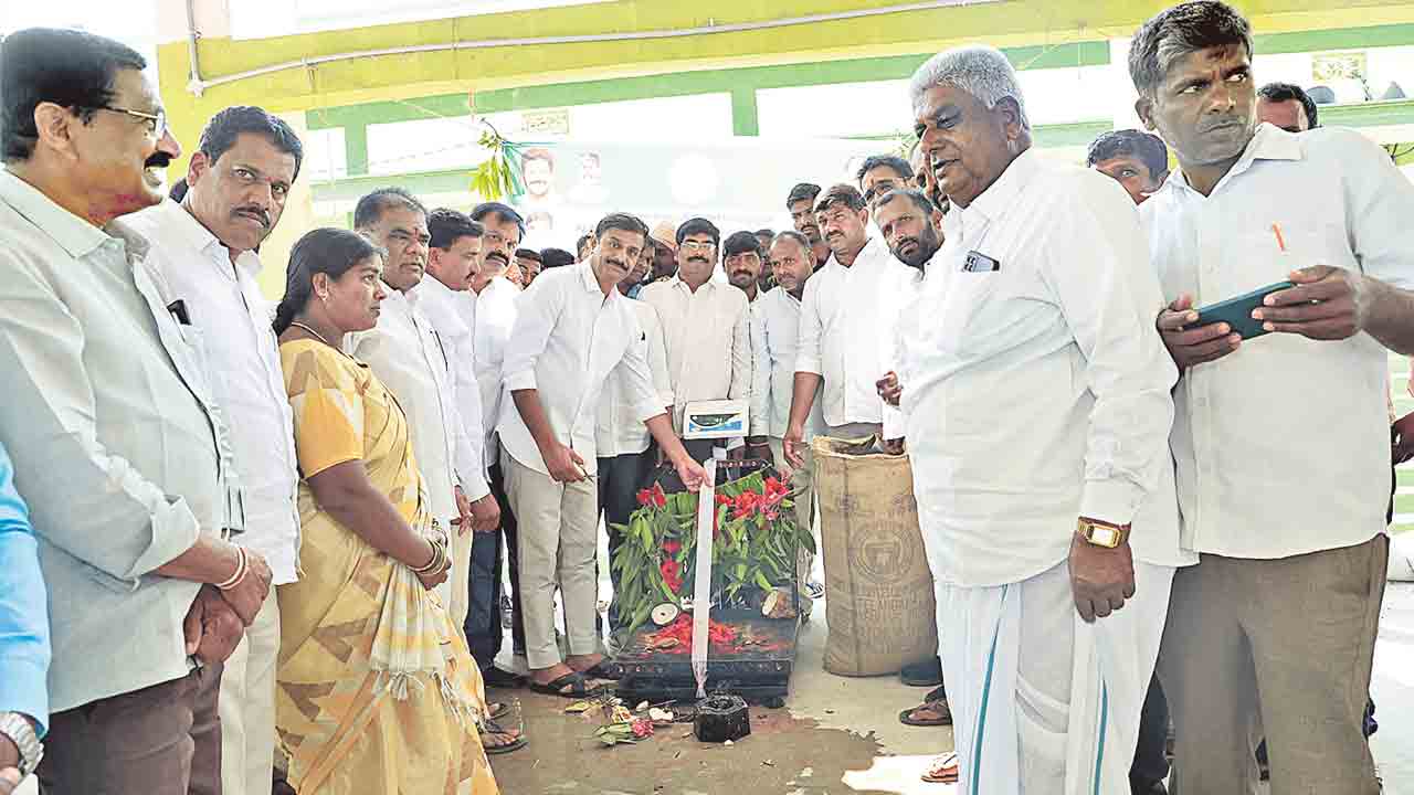 కాళేశ్వరం వాస్తవాలను వివరిస్తాం