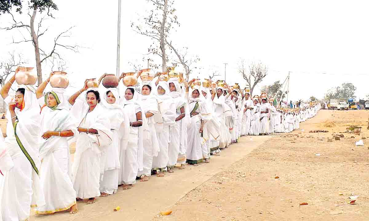 కొత్త కోడళ్లకు బేటింగ్‌