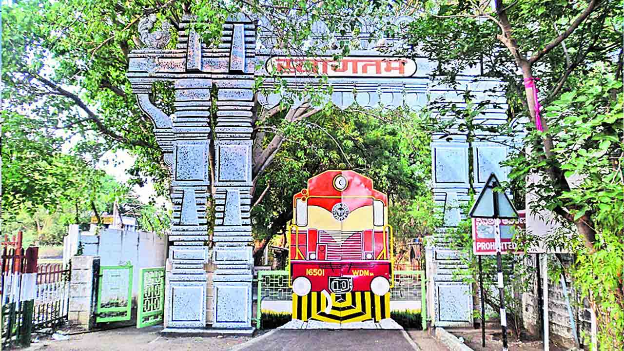 కాజీపేట రైల్వే డీజిల్‌ లోకో షెడ్డుకు జాతీయ అవార్డు