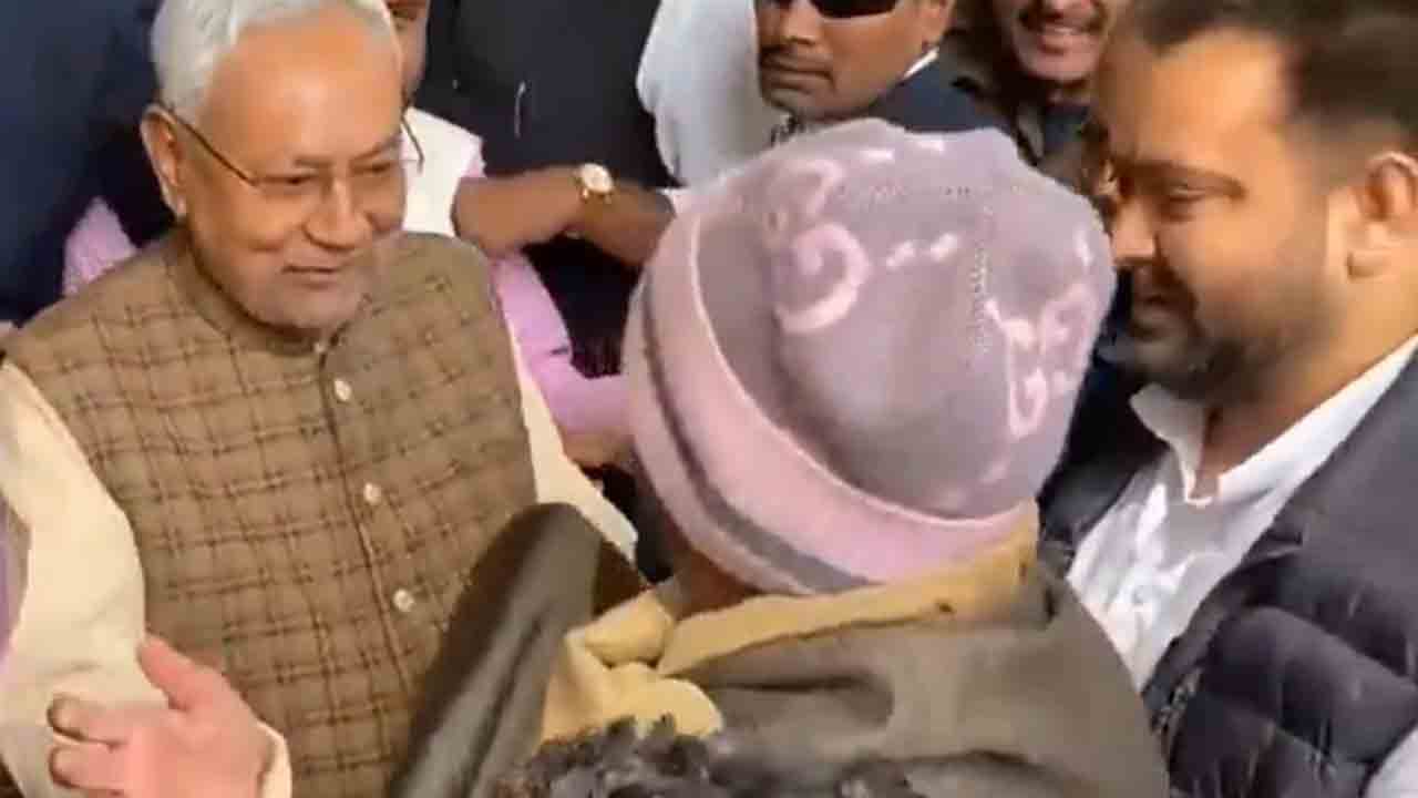 Watch: ఎన్డీయే కూటమిలో చేరిన తర్వాత తొలిసారి ఎదురుపడిన నితీశ్‌, లాలూ.. ఎలా స్పందించారంటే?