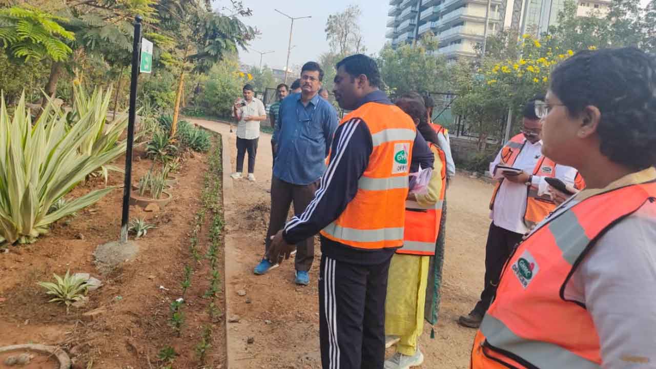 Pet dogs | పెంపుడు శునకాలకు ఆ పార్కులోకి నో ఎంట్రీ