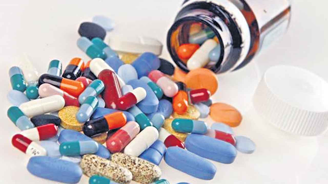 Pharma | మన ఫార్మాకు మరో దెబ్బ.. ఇన్వెస్ట్‌మెంట్లు పొరుగు రాష్ర్టానికి తరలివెళ్లే అవకాశం..!