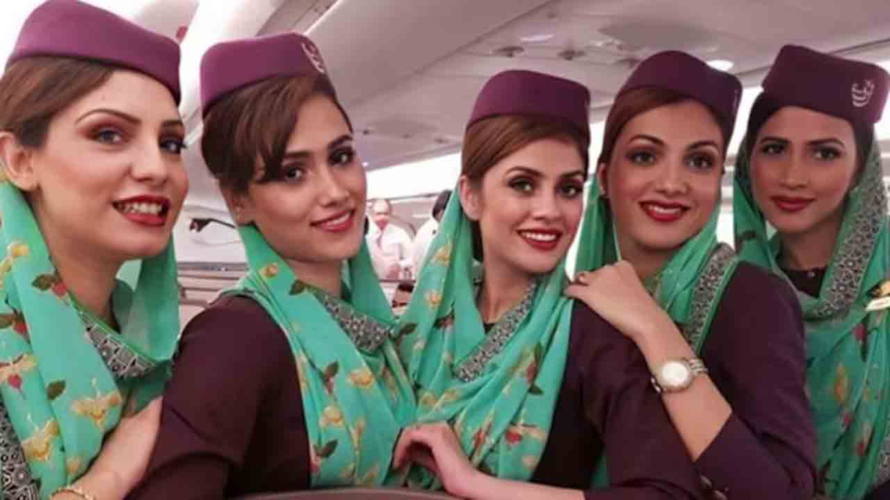 Pakistani air hostesses | కెనడా చేరిన తర్వాత.. పాక్‌ ఎయిర్‌హోస్టెస్‌ మాయం, నోట్‌లో పీఐఏకు   ధన్యవాదాలు