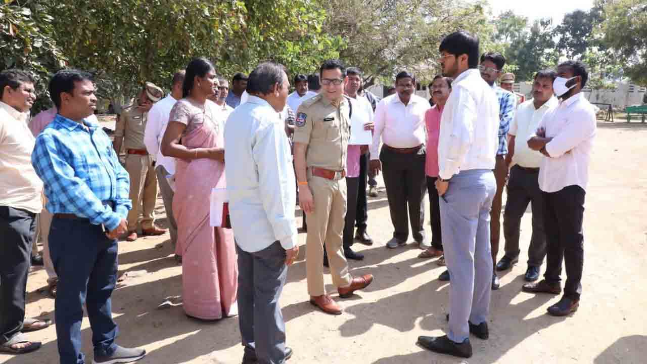 ఎన్నికల నిర్వహణకు పకడ్బందీ ఏర్పాట్లు