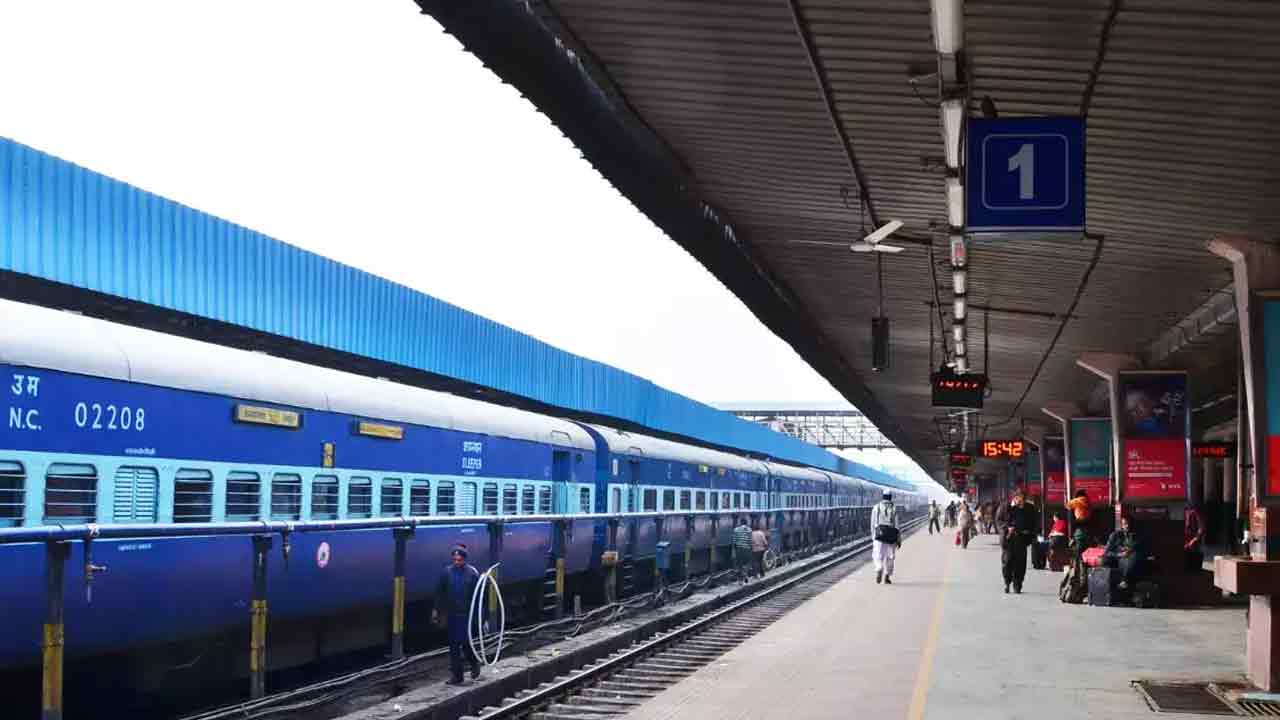 Amrit Bharat Station | అమృత్‌ స్టేషన్ల ఎంపికలోనూ వివక్షే
