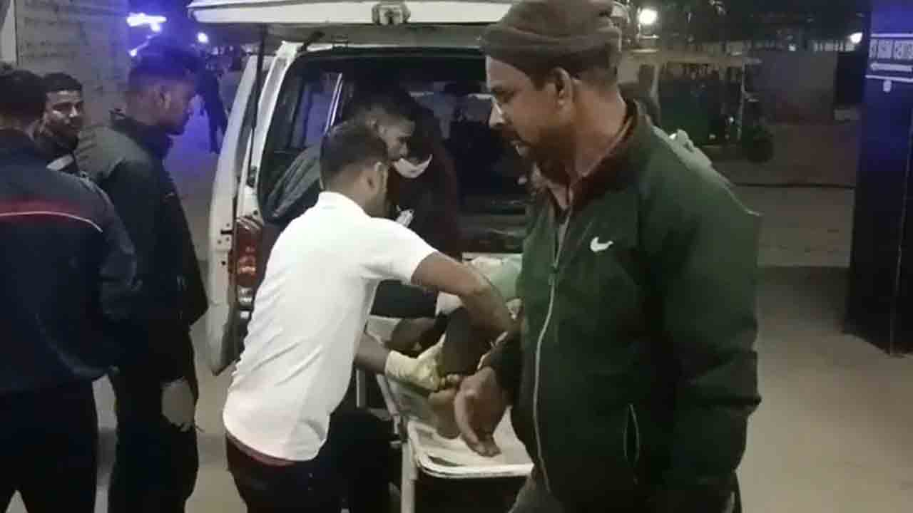 Accident | ఆటో రిక్షాను ఢీ కొట్టిన ట్రక్కు.. తొమ్మిది మంది మృతి