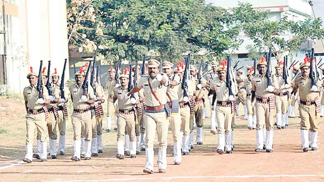 బాధ్యతాయుతమైన విధులే ముఖ్యం