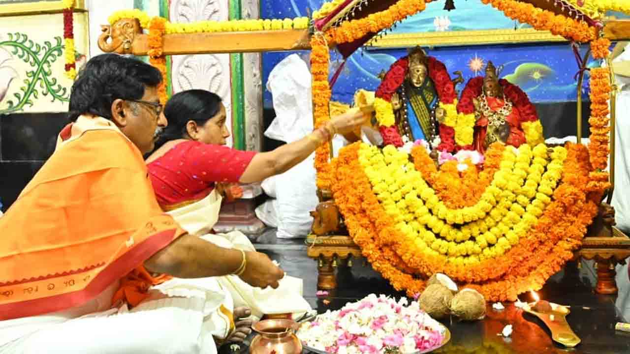 Srisailam | శ్రీశైలంలో మాఘ పౌర్ణమి పూజలు.. శాస్త్రోక్తంగా ల‌క్ష కుంకుమార్చ‌న‌..!