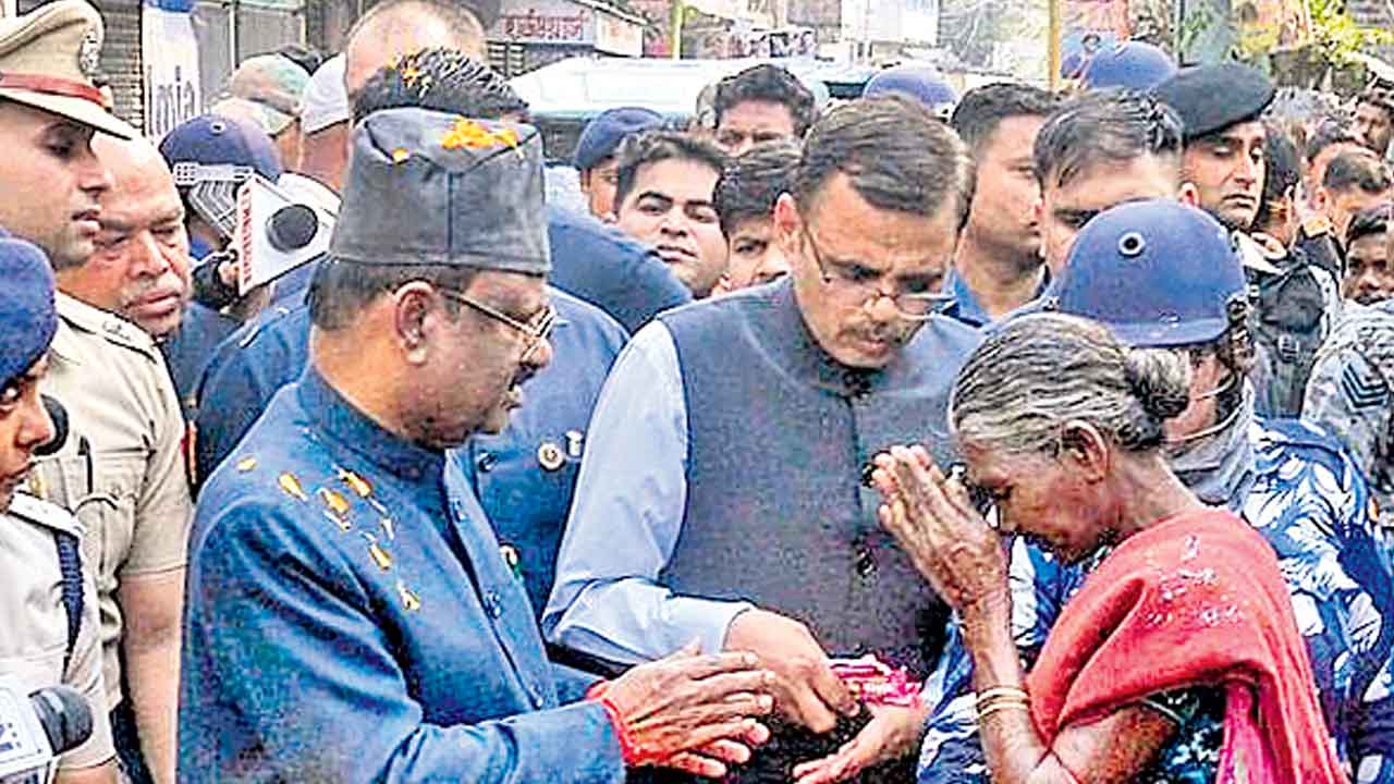 బెంగాల్‌లో రాష్ట్రపతి పాలన విధించండి