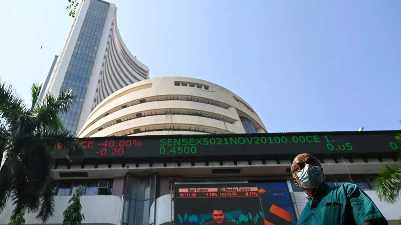 Stock Market Close | నష్టాలతో మొదలై.. చివరికి లాభాల్లోకి..! 267 పాయింట్లు పెరిగిన సెన్సెక్స్‌..!