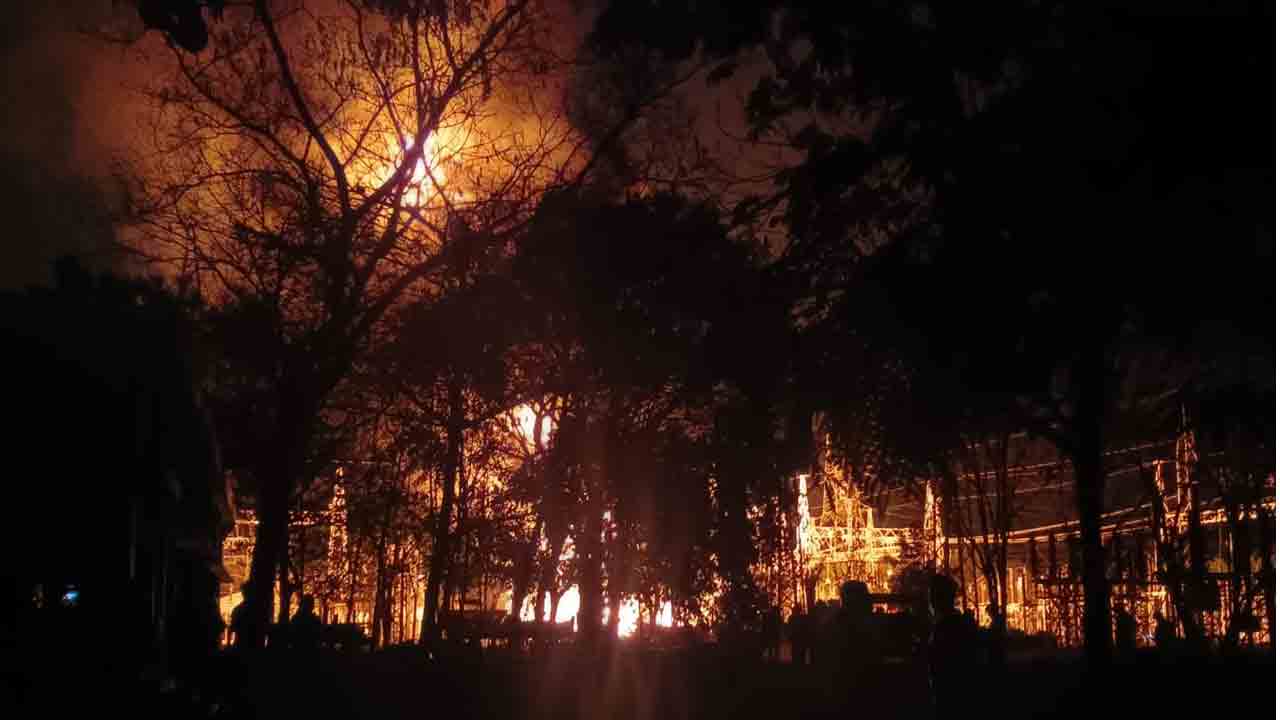 Fire Incident | సిద్దిపేట సబ్‌స్టేషన్‌లో పేలుడు.. భారీగా చెలరేగిన మంటలు