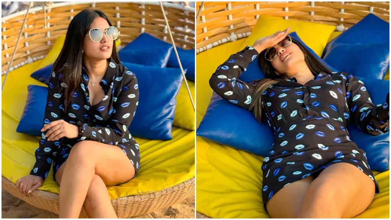 Sravanthi Chokarapu : ఓ రేంజ్ లో అందాలు ఆరబోసిన స్రవంతి