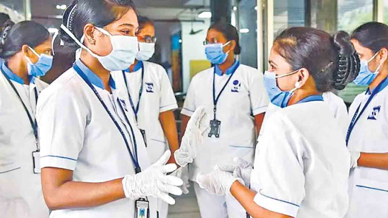 Nursing Officers | నర్సింగ్‌ ఆఫీసర్లను టీఎస్‌పీఎస్సీ భర్తీ చేసిందట!