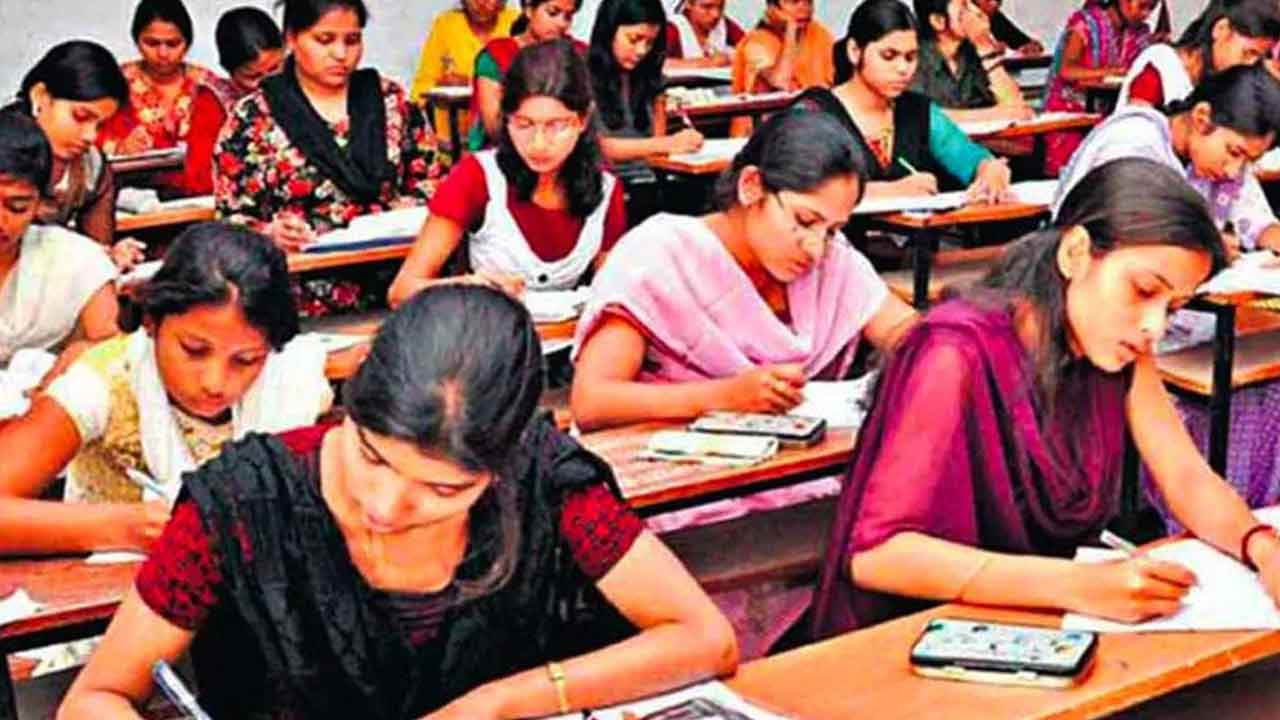 TS EDCET | ఎడ్‌సెట్‌ నోటిఫికేషన్‌ మార్చి 4న.. మే 23న రెండు సెషన్లలో పరీక్ష