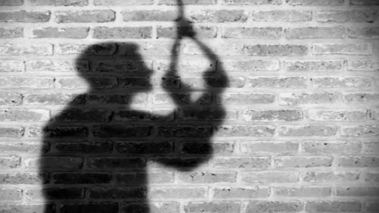 ఇన్‌స్టా రీల్స్‌కు బానిసైన భార్య.. భర్త ఆత్మహత్య