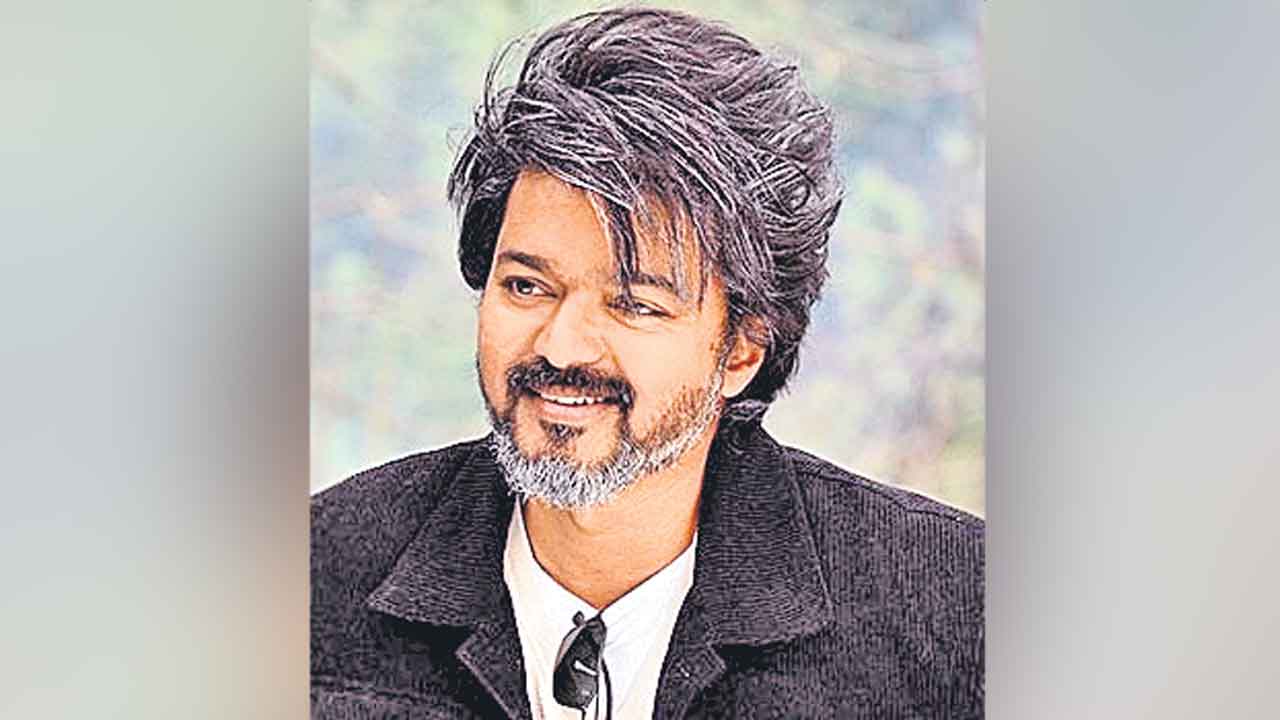 Thalapathy Vijay | హీరో విజయ్‌ రాజకీయ అరంగేట్రం.. తమిళ వెట్రి కళగం పేరుతో పార్టీ