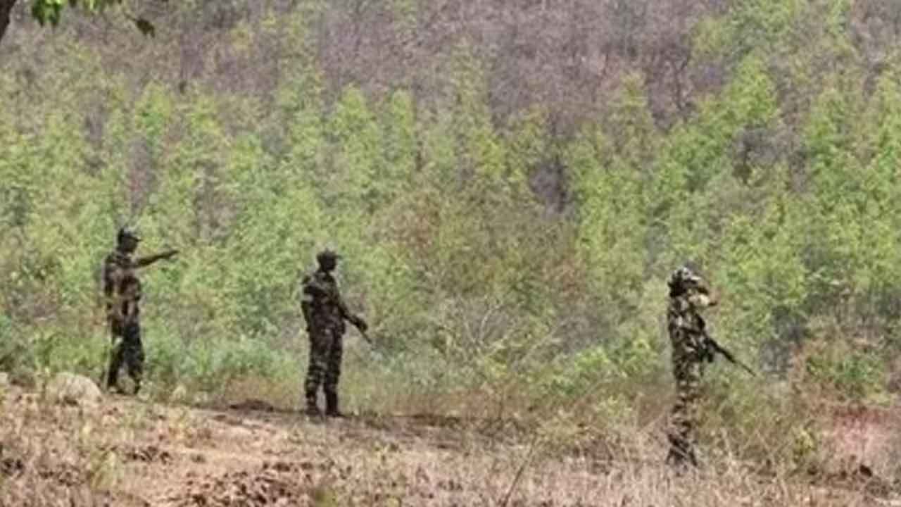 సీఆర్పీఎఫ్‌ శిబిరంపై దాడి ఘటనలో..