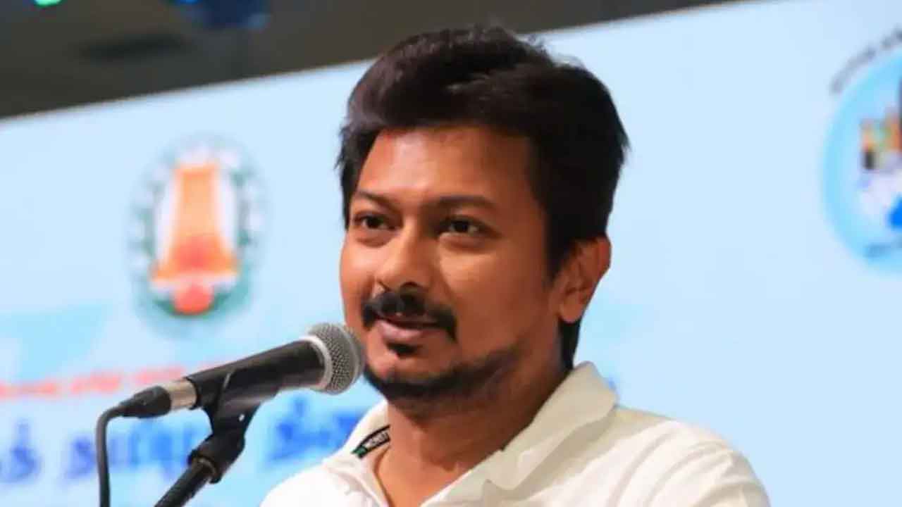 సనాతన ధర్మంపై వ్యాఖ్యలు : ఉదయనిధి స్టాలిన్‌కు కోర్టు సమన్లు