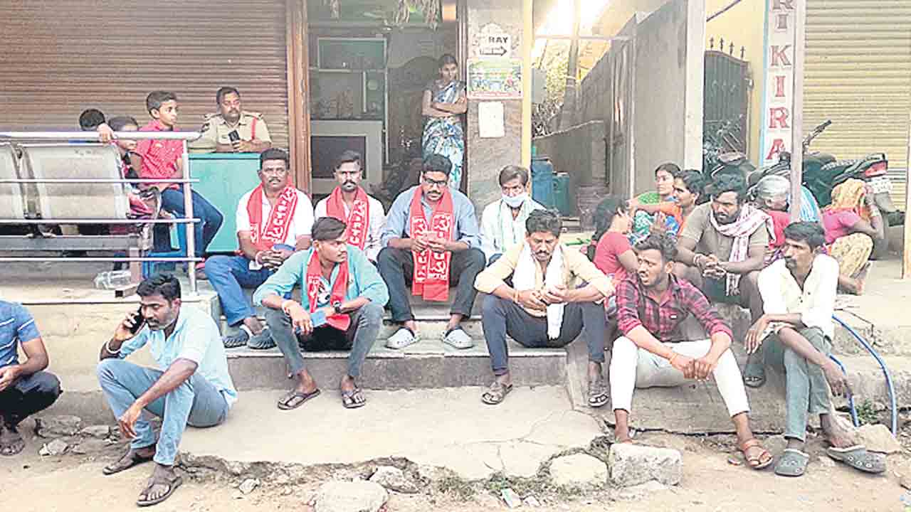 వైద్యం వికటించి బాలింత మృతి‘శ్రీ కిరణ్‌ మల్టీ స్పెషాలిటీ’కి అండగా ఖాకీలు