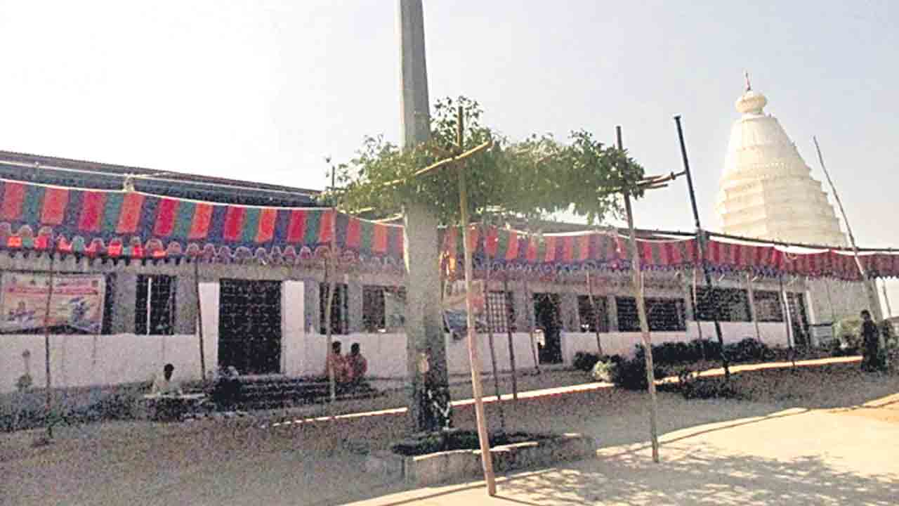 పంచవటీ క్షేత్రానికి వసంత శోభ