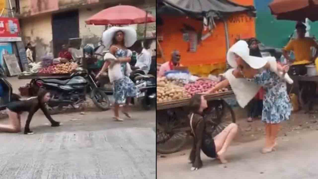 Watch: యువతిని జంతువు మాదిరిగా రోడ్డుపై తీసుకెళ్లిన మహిళ.. వీడియో వైరల్‌