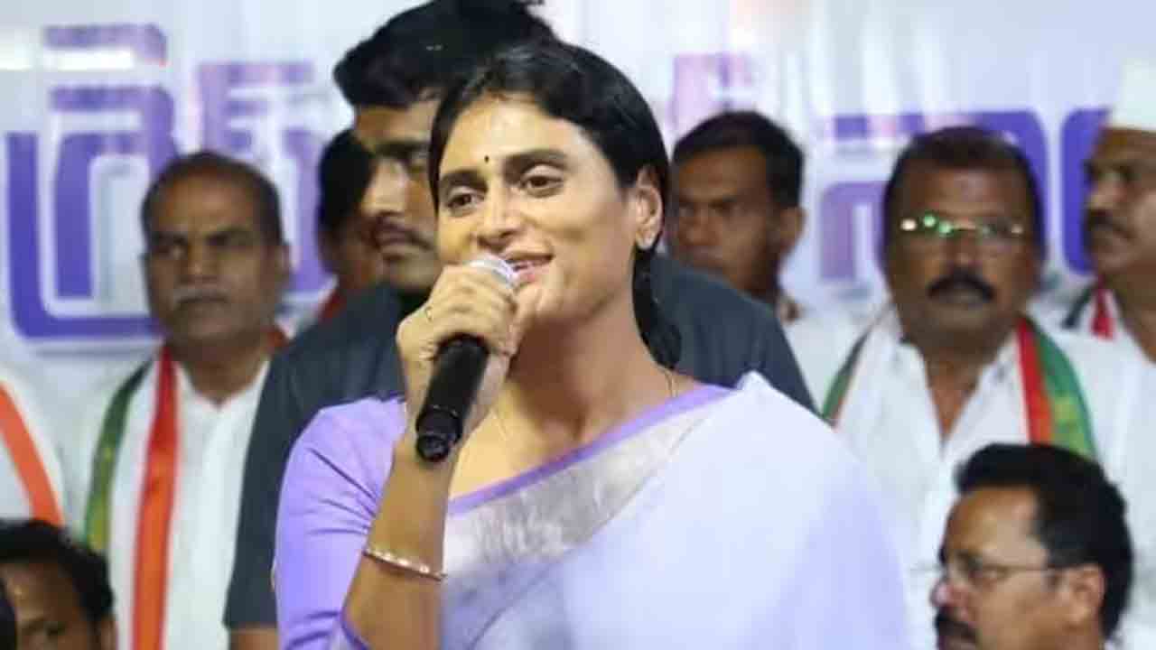 YS Sharmila | భూతద్దం పెట్టి వెతికినా ఏపీలో అభివృద్ధి కనిపించదు : వైఎస్ షర్మిల