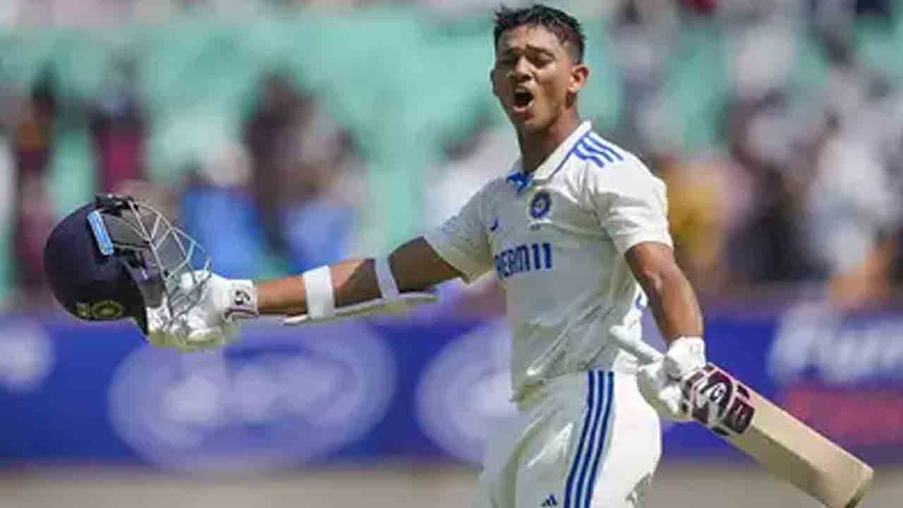 Yashasvi Jaiswal | టెస్టు ర్యాంకింగ్స్‌లో సత్తాచాటిన యశస్వి జైస్వాల్‌.. 15 స్థానాలు మెరుగుపర్చుకుని..