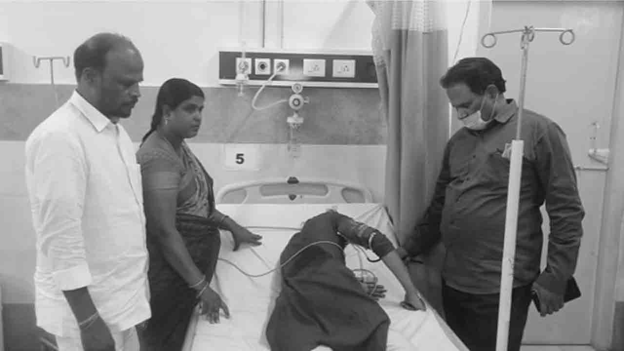 Nagarkurnool | ప్రేమ వివాహం చేసుకుంద‌ని సోద‌రిపై క‌త్తితో దాడి చేసిన అన్న‌