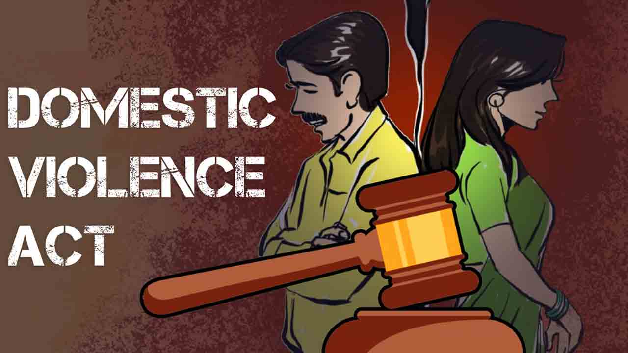 ‘తల్లిపై డబ్బు, సమయం వెచ్చించడం గృహహింస కాదు’