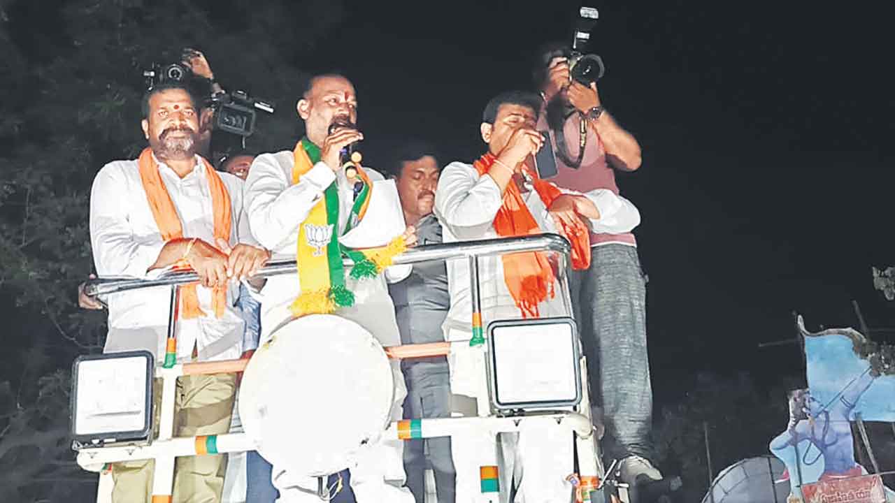 80 రోజుల్లో సర్కార్‌ అప్పు 10 వేల కోట్లు