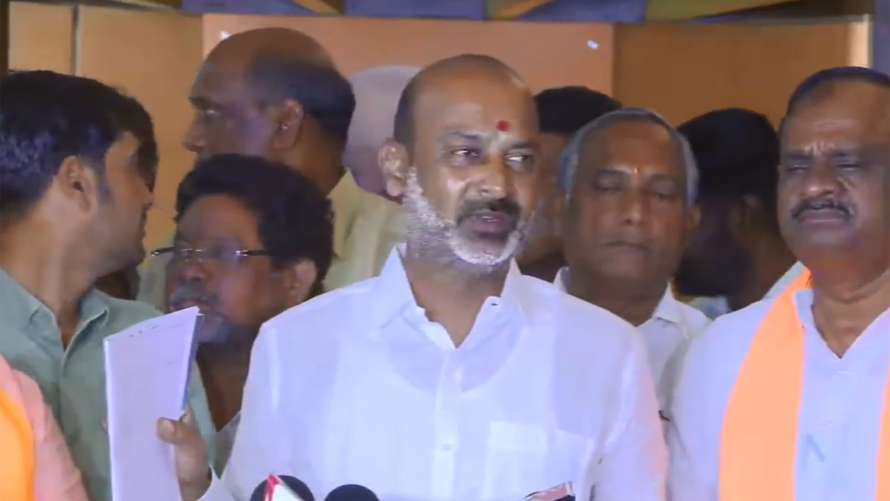 Bandi Sanjay | సీఎం అయ్యాక రేవంత్‌ రెడ్డి మాట తప్పుతున్నారు : బండి సంజయ్‌