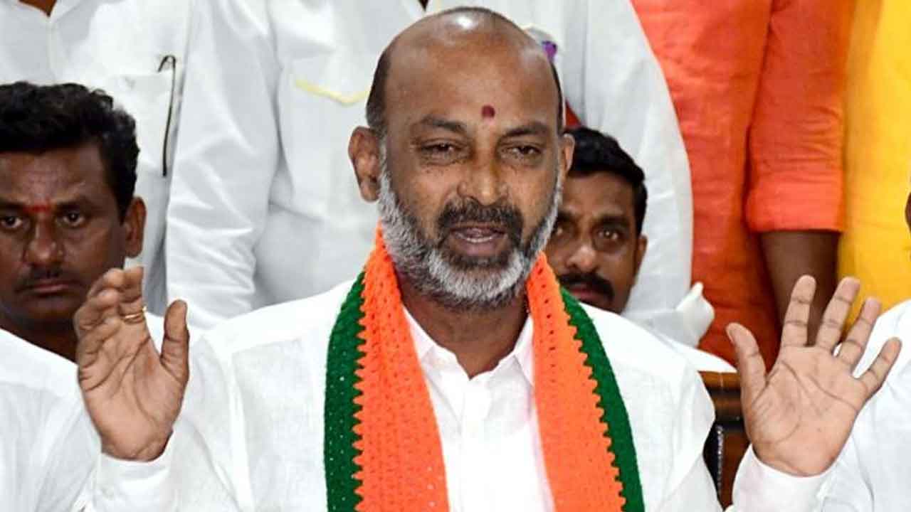 కాంగ్రెస్‌ 2 లక్షల రుణమాఫీ చేసిందా?