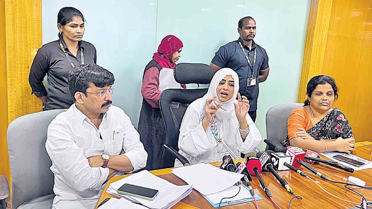 Bandla Ganesh | రూ.75కోట్ల ఇంటిని కాజేసేందుకు యత్నిస్తున్న బండ్ల గణేశ్‌: నౌహీరా షేక్‌