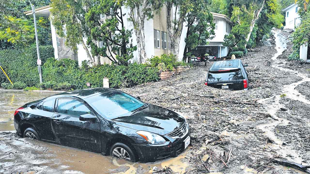 అమెరికాలో తుఫాన్‌ బీభత్సం