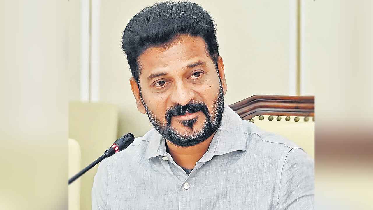 CM Revanth Reddy | పొద్దున సుద్దులు.. పగలు బూతులు!.. రేవంత్‌రెడ్డి మాటతీరుపై విమర్శల వెల్లువ