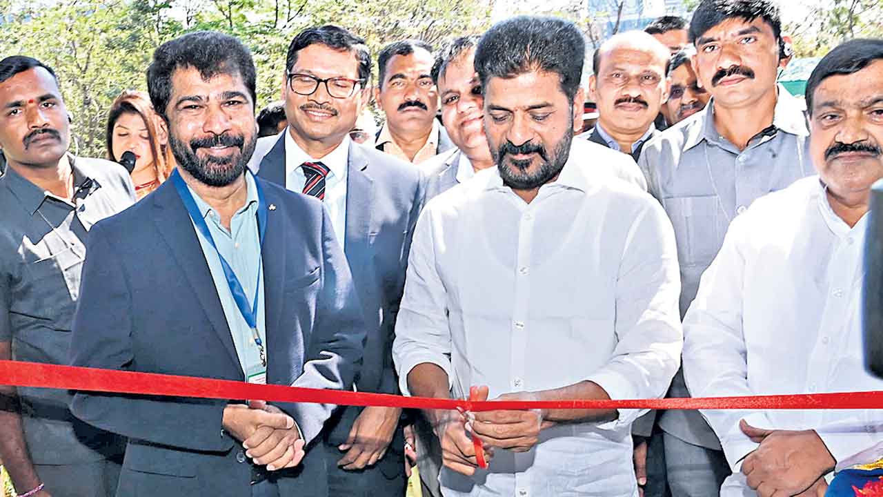 గత ప్రభుత్వాల నిర్ణయాలను కొనసాగిస్తం