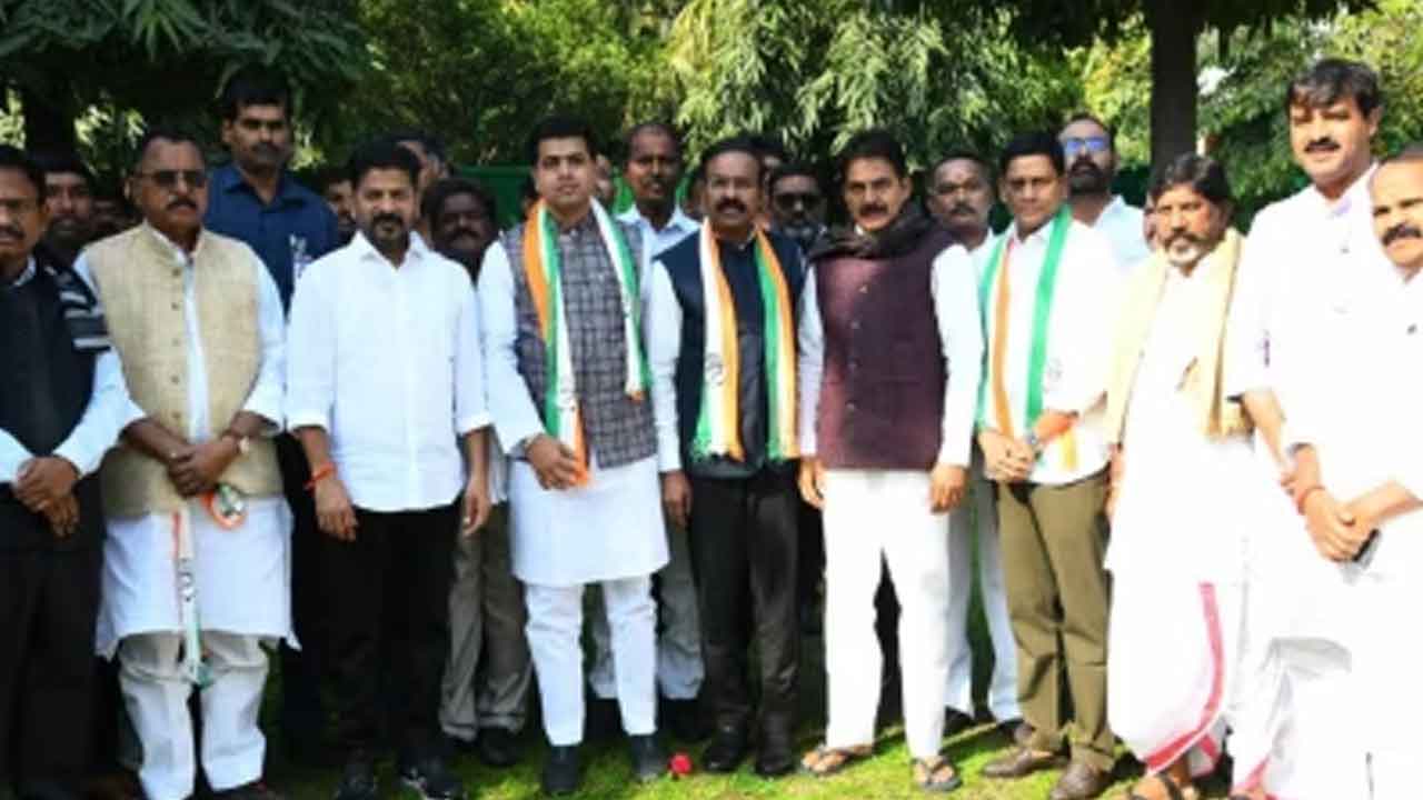 Congress | పెద్దపల్లి, పాలమూరు కాంగ్రెస్‌లో ముసలం.. వెంకటేశ్‌ నేత, మన్నె జీవన్‌రెడ్డి చేరికతో సెగ