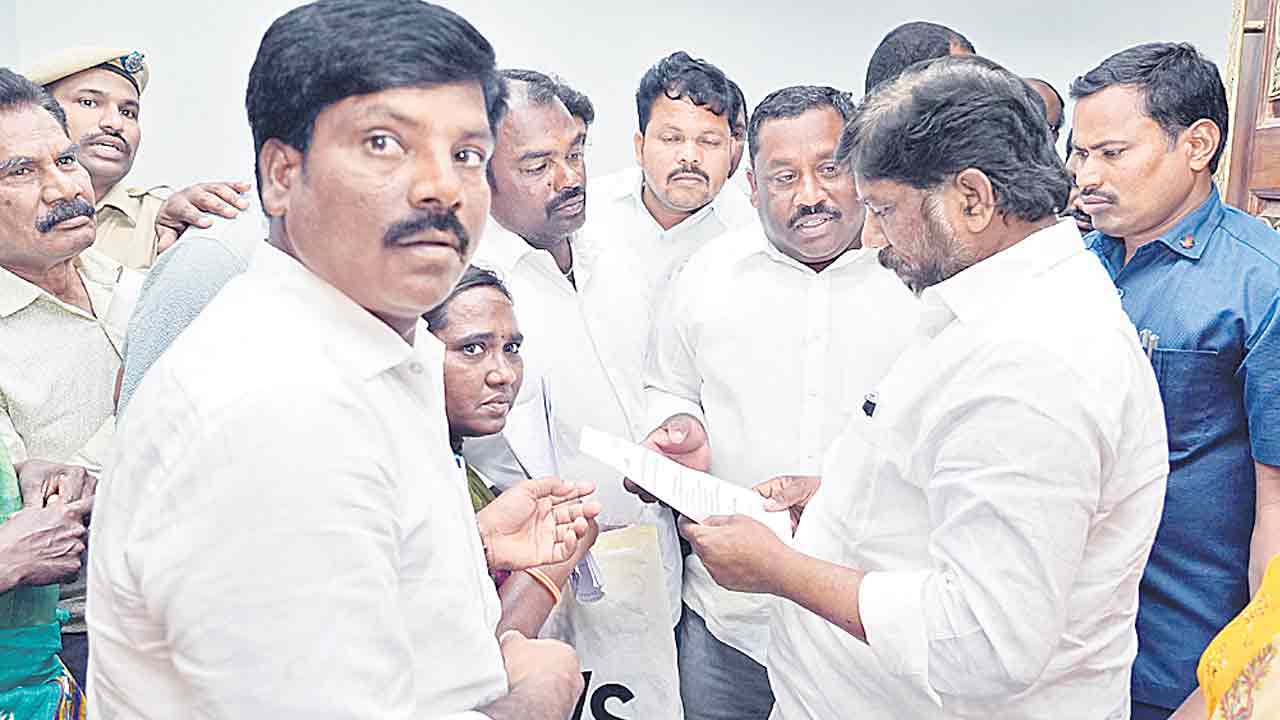 ‘దళితబంధు’ నిధులివ్వండి