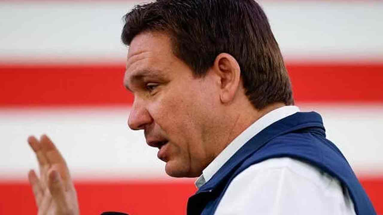 Social Media: 16 ఏళ్ల లోపు వారికి సోష‌ల్ మీడియా నిషేధం.. కొత్త చ‌ట్టానికి ఆమోదం