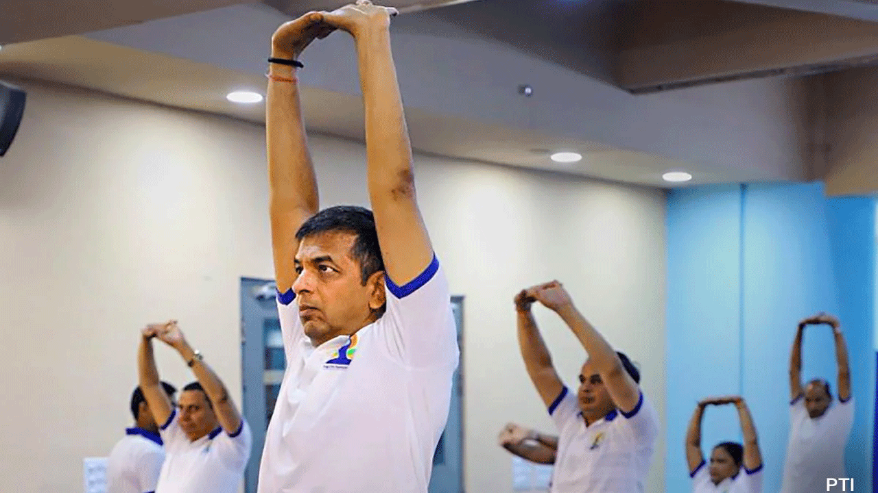 CJI | యోగా..5 నెల‌లుగా శాకాహారం : ఫిట్‌నెస్ సీక్రెట్ వెల్ల‌డించిన సీజేఐ