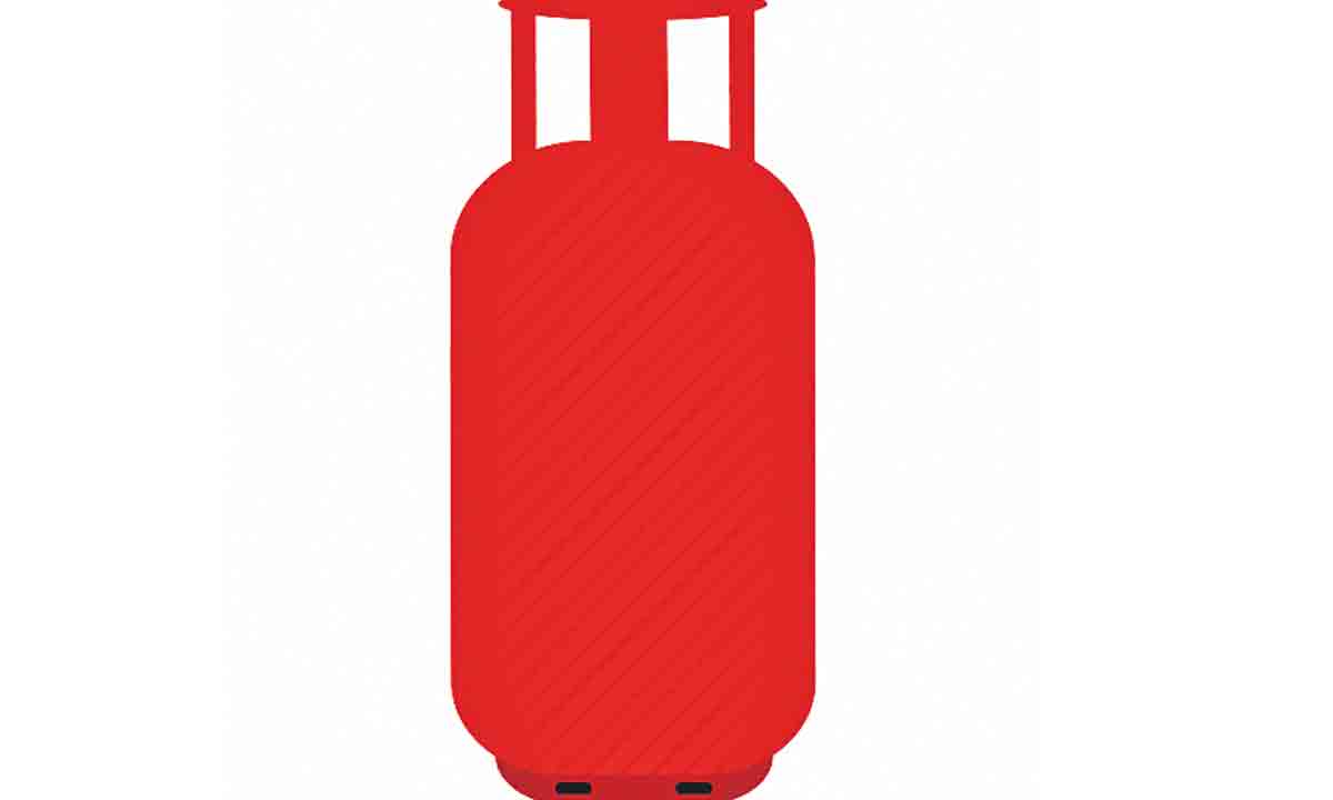 ‘మహాలక్ష్మి’కి తిప్పలు